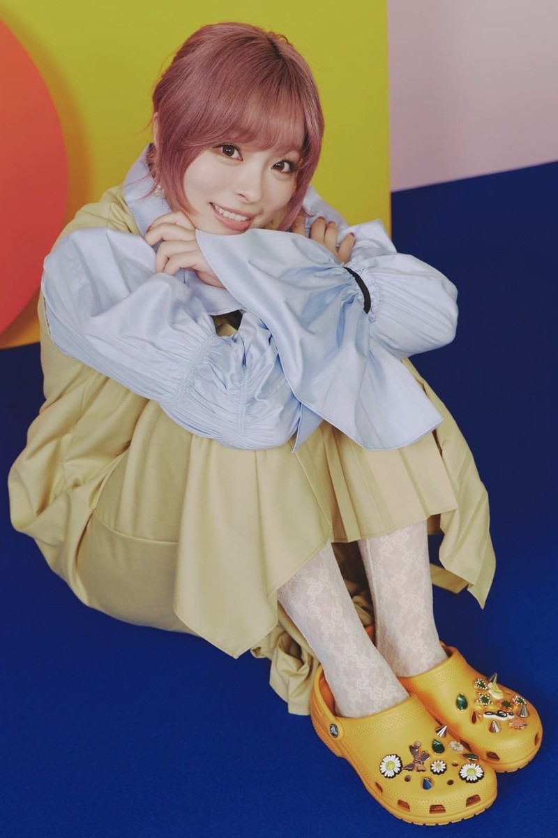 Những đôi dép đang là xu hướng “chiếm sóng” bản đồ thời trang của thế giới